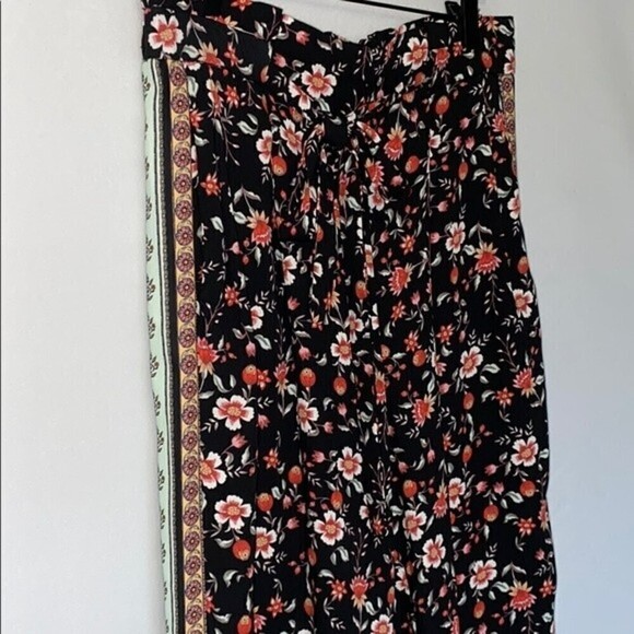 ADRIENNE Vittadini Size Medium Floral Wide Leg Pant Waist Tie Pockets - Picture 9 of 14
